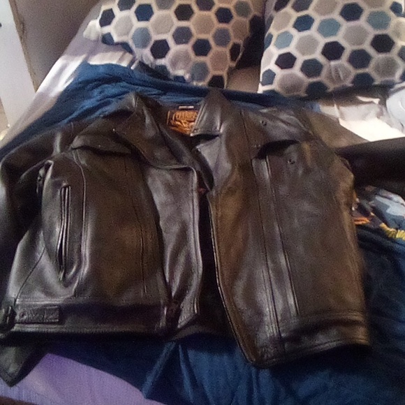 Men's Milwaukee leather jacket with zip out lining excellent condition like new - Picture 2 of 4